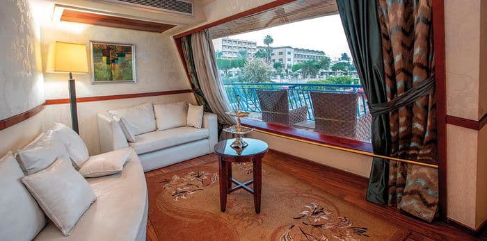 saga river cruises livingstone royal suite.jpeg